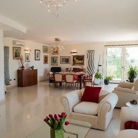Villa Zaffiro *